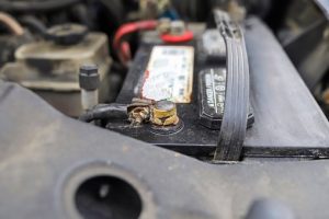 loosen car battery terminal